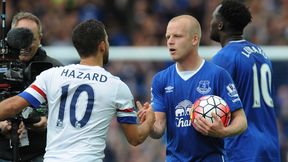 Paskudny faul obrońcy Evertonu! Napastnik Liverpoolu przeżył chwile grozy! (foto)