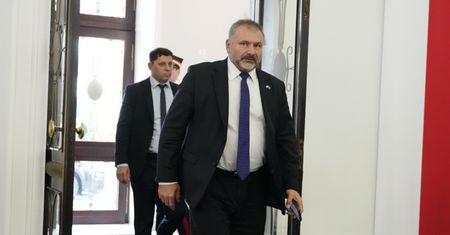 Starcie o KRS. Żurek usuwa prezesów sądów mimo sprzeciwu kolegiów
