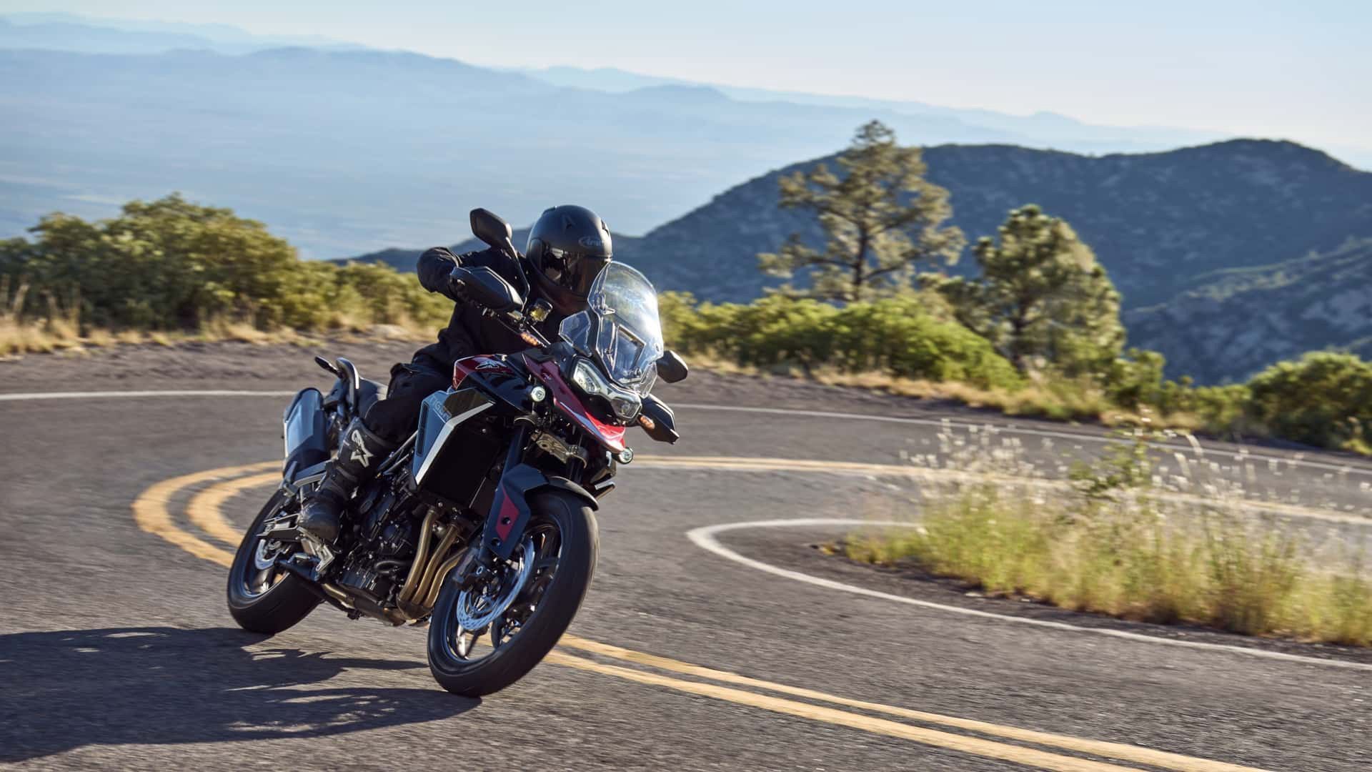 Triumph Tiger 900 na rok 2024