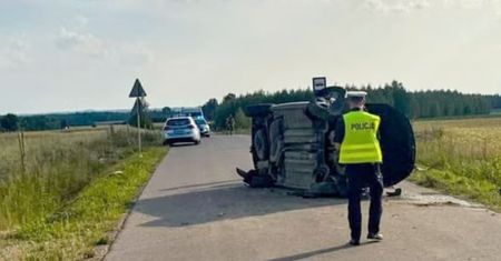 Wiozła dzieci. Nagle zjechała. 13-latek walczy o życie