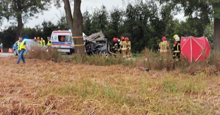 Raciążek: Mężczyzna stracił panowanie nad autem. Zginął na miejscu
