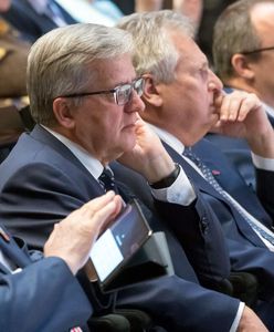 Koronawirus w Polsce. Aleksander Kwaśniewski apeluje do prezydenta Dudy ws. szczepionki