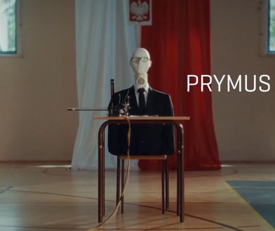 Robot AI zdał maturę z języka polskiego. Jaki jest cel eksperymentu Fundacji Zwolnieni z Teorii?