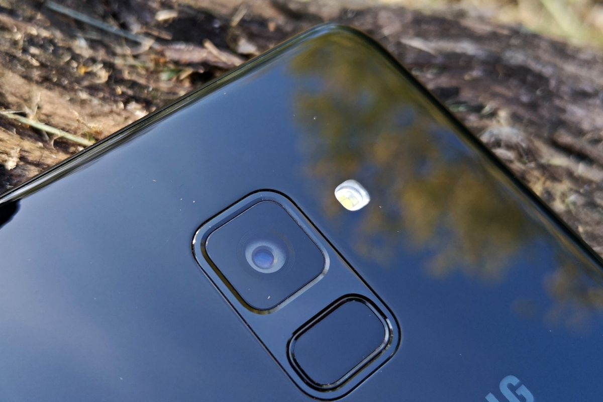 Test Samsunga Galaxy A8 – dobry średniak, który wyglądem nie odstaje od flagowców 8