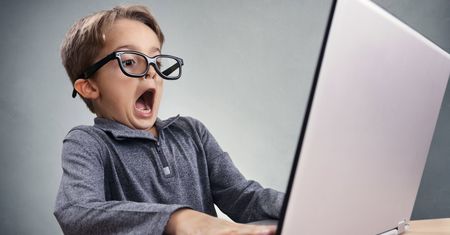 Dlaczego chcą blokować pornografię?