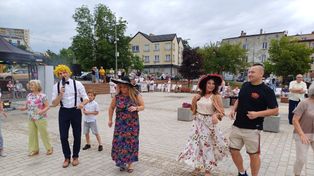 Starachowice: Letnia Potańcówka. Międzypokoleniowa zabawa do znanych przebojów w niedzielę 10 sierpnia