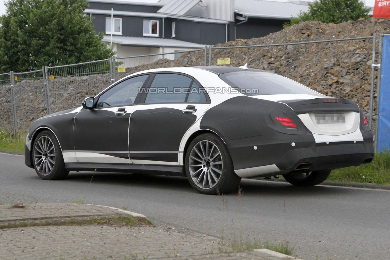 Mercedes S63 AMG