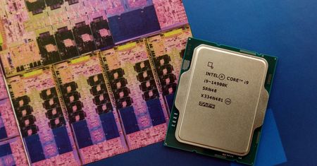 Sankcje to fikcja. Rosja sposobem importuje procesory Intel i AMD