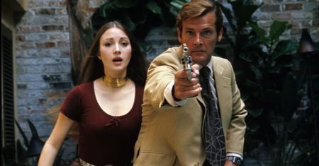Jane Seymour nie miała szczęścia do mężów. Każdy ją zdradzał