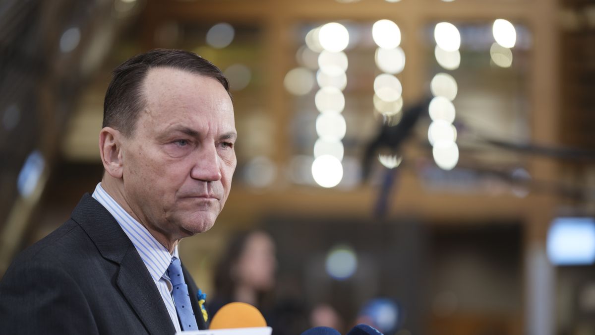 BRUSSELS, BELGIUM - FEBRUARY 23: Polish Minister of Foreign Affairs Radoslaw Sikorski talks to media prior the start of an EU foreign Affairs Ministers meeting in the Europa, the EU Council headquarter on February 23, 2026 in Brussels, Belgium. Today, the EU Foreign Affairs Council will focus on Russia's war of aggression against Ukraine, including a briefing from Ukraine's foreign minister, discussion of the Euro 90billion support loan and new sanctions, and will also address the MiddleEast situation, covering Gaza, Israeli actions in the West Bank, Iran's repression and nuclear talks, and developments in Syria, alongside related topics such as disinformation, the European Democracy Shield, and other regional initiatives. (Photo by Thierry Monasse/Getty Images)