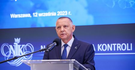 NIK z kontrolą w MSZ. "Temat jest bardzo poważny"