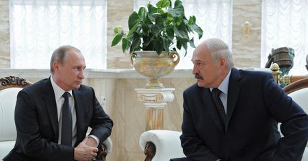 Putin chce więcej dostaw białoruskiej żywności do Rosji