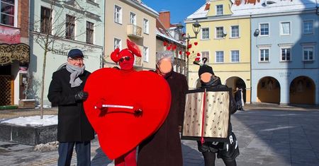 Gliwice. Prezydent Neumann bez maseczki. Sprawa trafiła na policję