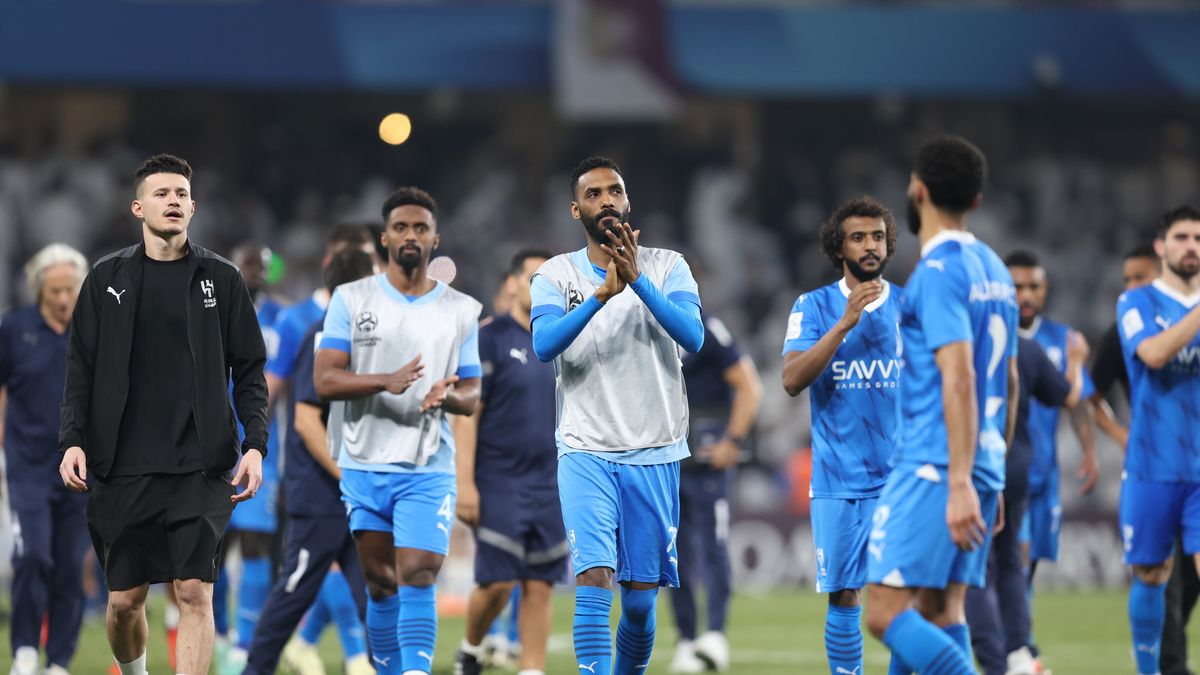PAP/EPA / Ali Haider / Piłkarze Al-Hilal FC