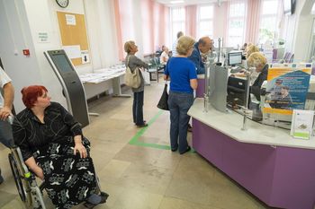 Te osoby dostaną we wrześniu 2025 czternastą emeryturę. Takie są zasady wypłat z ZUS