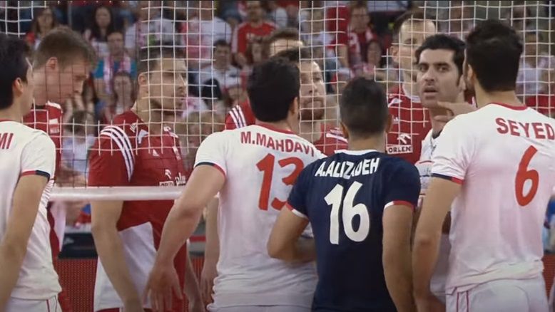 Zdjęcie okładkowe artykułu: YouTube / FIVB / Na zdjęciu: spięcie Michała Kubiaka z Seyedem Mousavim