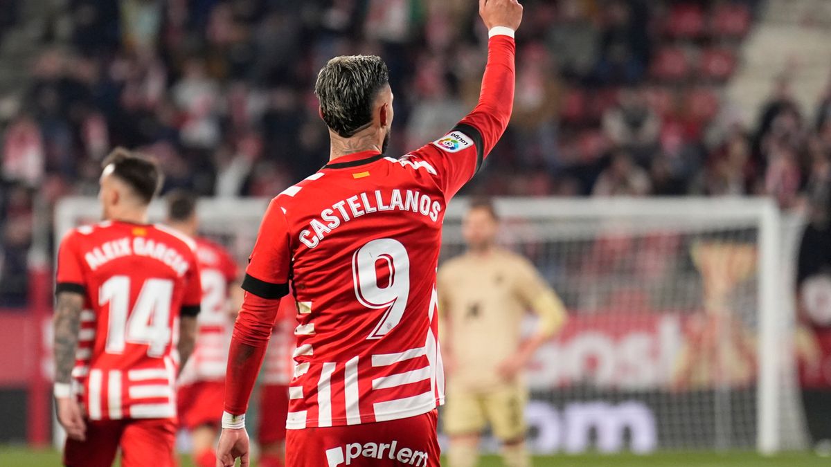 PAP/EPA / David Borrat / Na zdjęciu: Valentin Castellano