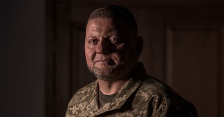 Załużny przerywa milczenie. Zwrócił uwagę na "znaczącą przewagę Rosji"