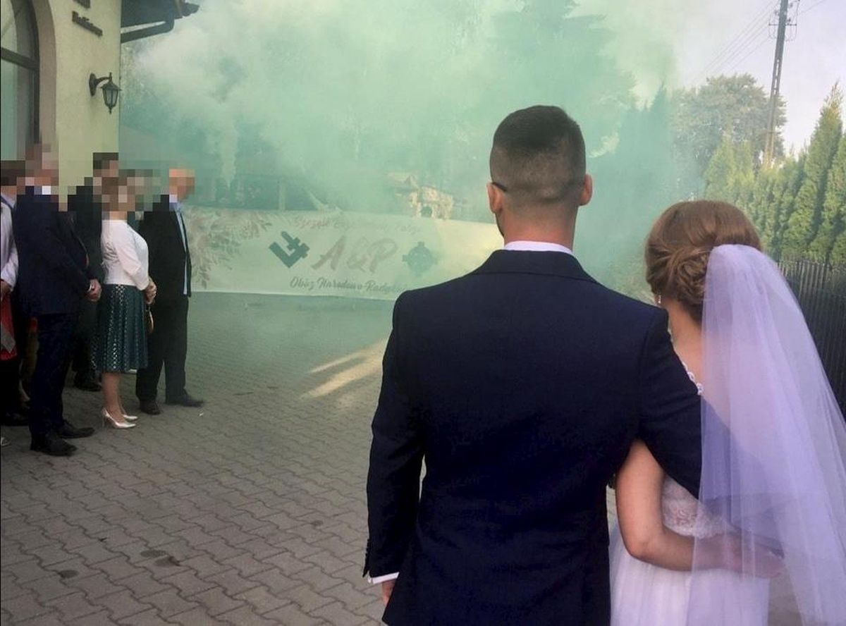 Wstrząsające zdjęcia ze ślubu w Lublinie. W sieci zawrzało