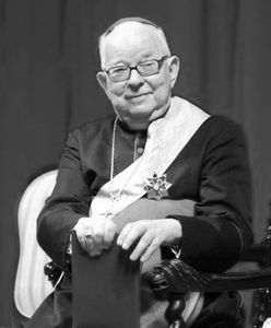 Henryk Gulbinowicz stracił kolejny tytuł. Radni niemal jednogłośni