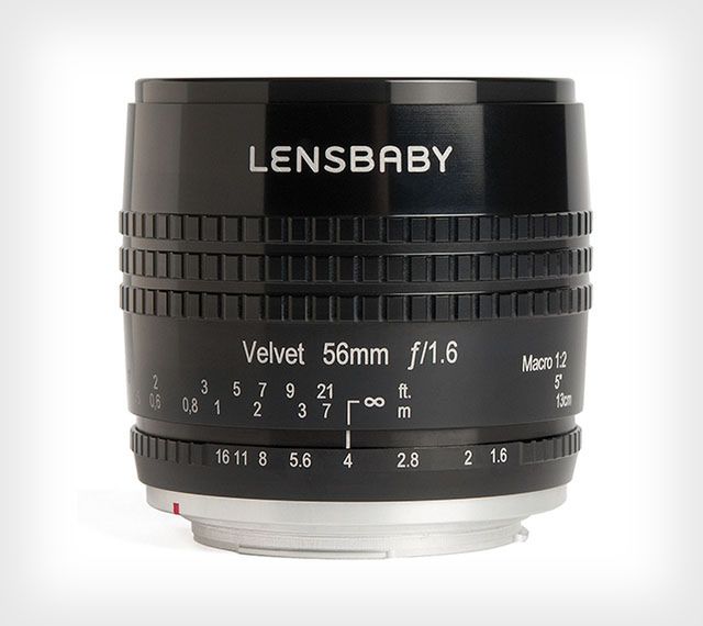 Lensbaby Velvet 56 mm f/1.6 - jasna portretówka z miękkim obrazem i funkcją makro