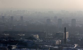 Pekin będzie miał policję do walki ze smogiem. Polski minister bagatelizuje sprawę