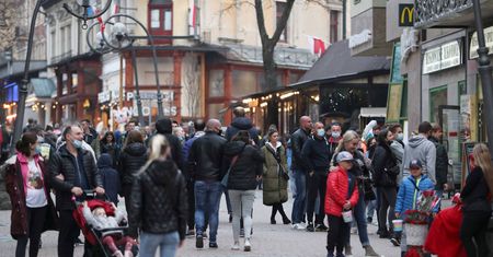 Kto zadał decydujący cios? Policja szuka świadków śmiertelnego pobicia