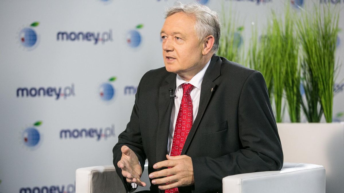 Wiceminister finansów uderza w poprzedni rząd. I zapowiada, że nowa komisja śledcza ma wyjaśnić wyłudzenia VAT