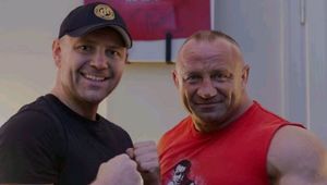 Zełenski stracił order. Pudzianowski zamieścił wpis