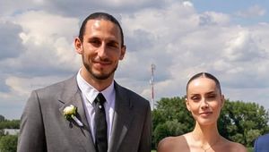 Kamil Grabara już po ślubie. Zdjęcie trafiło do sieci