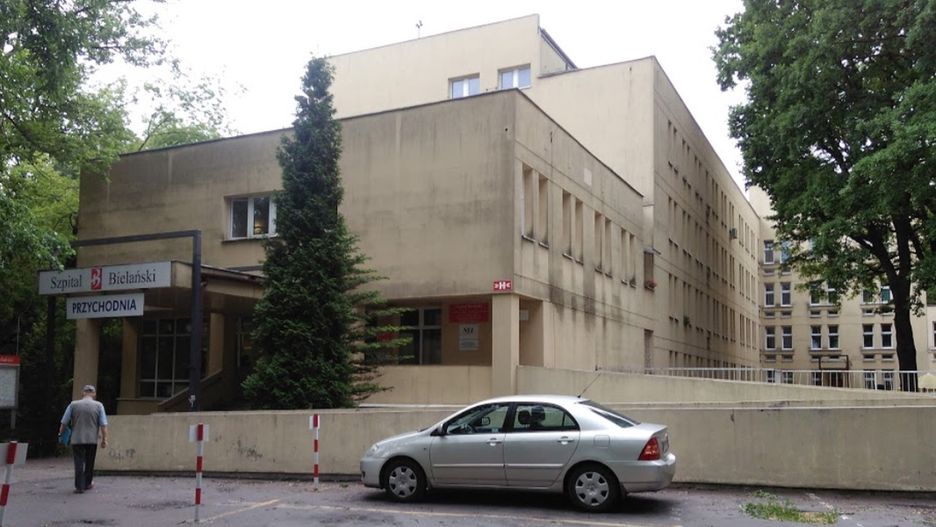 Koronawirus w Warszawie. Rzecznik Praw Pacjenta Interweniuje w Szpitalu Bielańskim