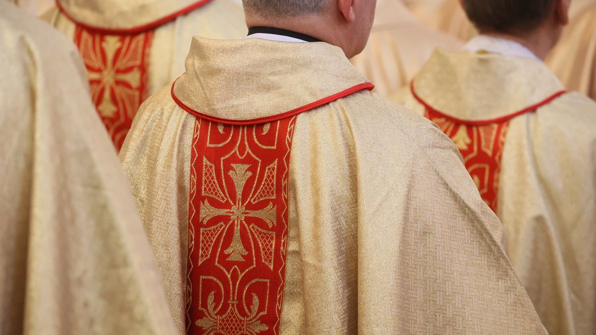 398. Zebranie Plenarne KEP
Fot. Adam Burakowski/East News, Warszawa, 11.06.2024. 398. Zebranie Plenarne Konferencji Episkopatu Polski. Msza swieta z udzialem Nuncjusza Apostolskiego w kosciele sw. Stanislawa Kostki.
Adam Burakowski