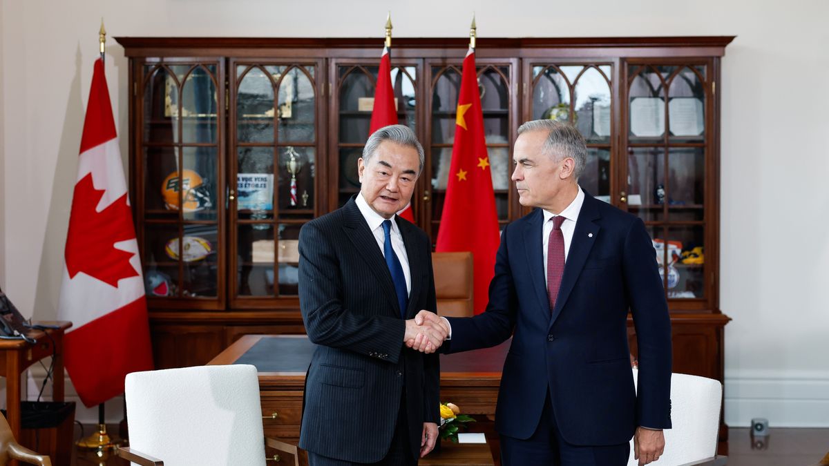 Wang Yi / Mark Carney
