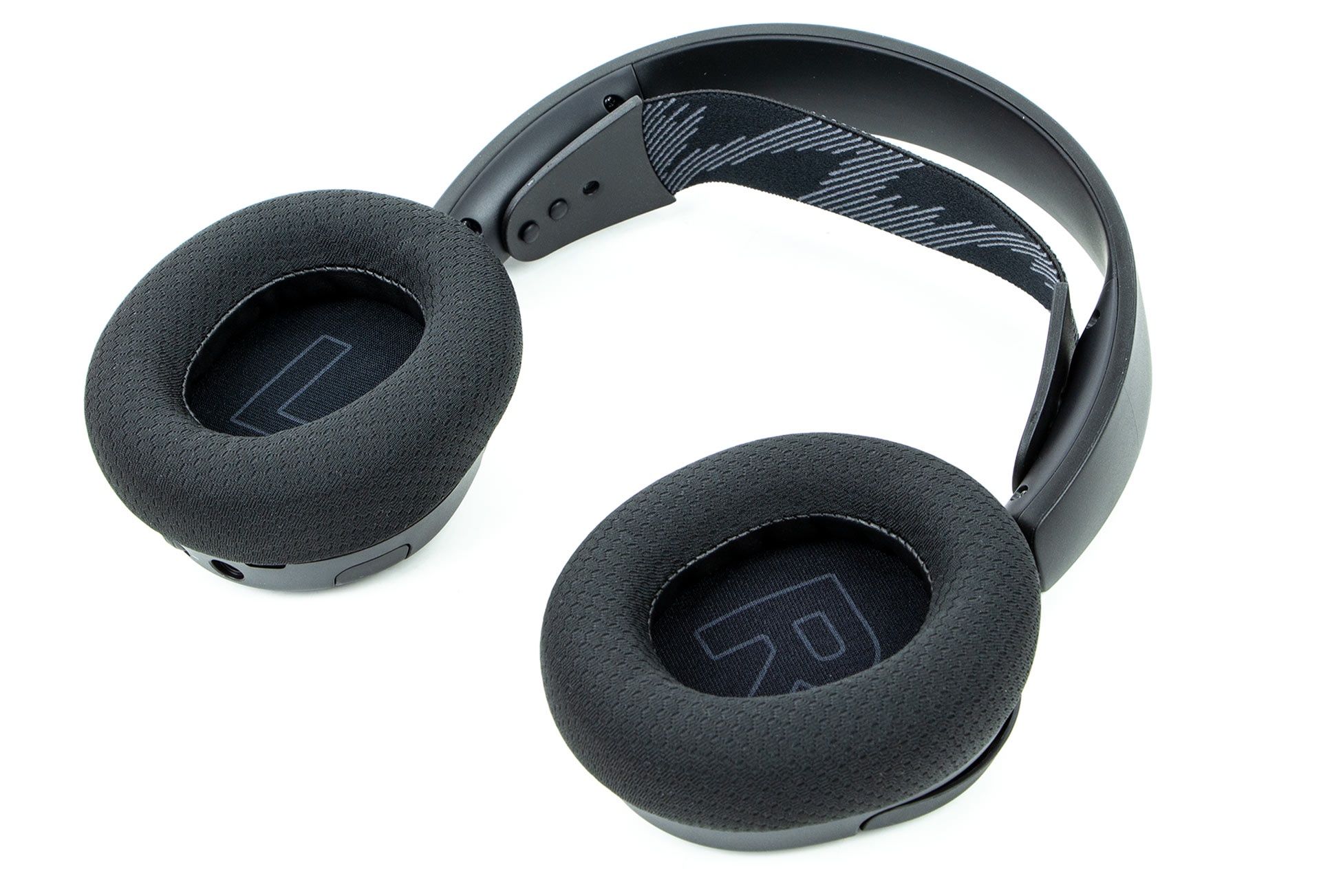 SteelSeries Arctis Nova 1