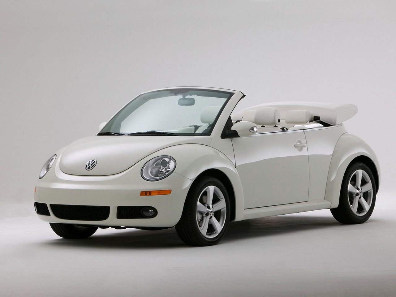 Volkswagen New Beetle Cabrio