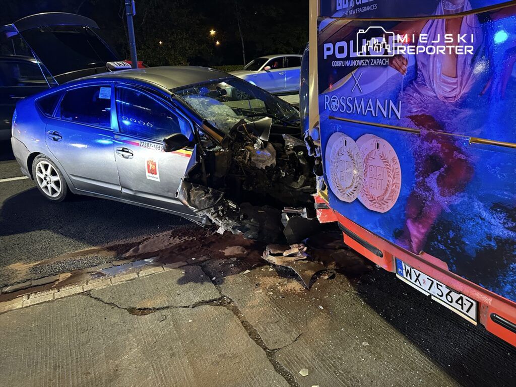 Warszawa: Wypadek na Ursynowie. Dwie osoby w szpitalu