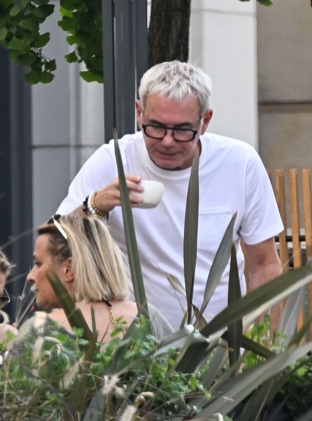 Robert Janowski parkuje na zakazie