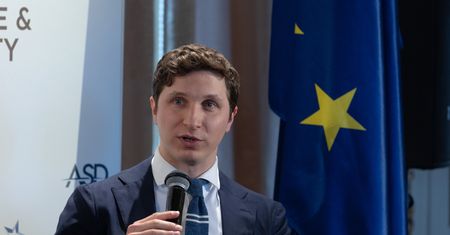 Media: Bundeswehra wykorzystuje polsko-fińskie satelity ICEYE