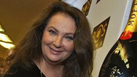 Anna Dymna jako znachorka