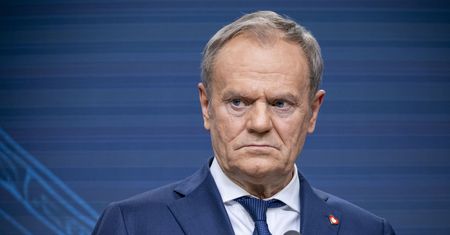 Tusk o zarzutach dla Morawieckiego. "To było nasze zobowiązanie"