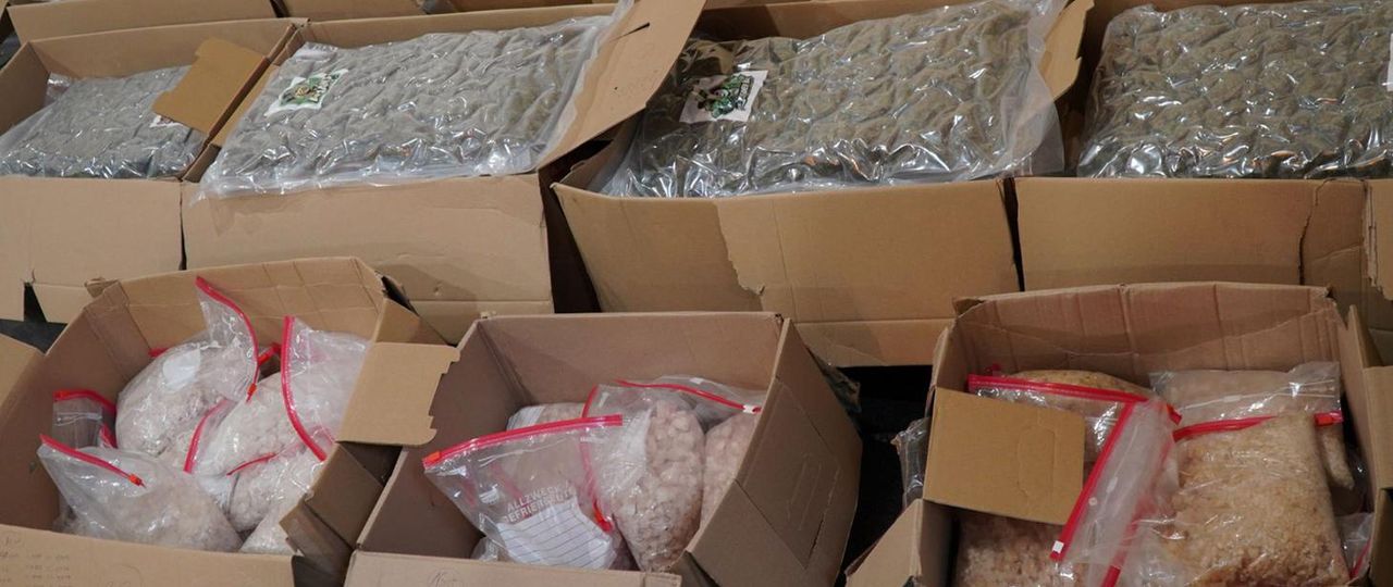 KAS zatrzymała prawie 140 kg narkotyków na autostradzie A18