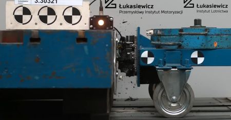 Polak zaprojektował rewolucyjny zderzak. Jest lżejszy, mocniejszy i nadaje się do recyklingu
