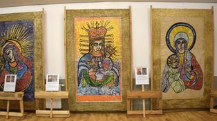 Wernisaż wystawy „Madonny Kresowe w mozaice recyklingowej”