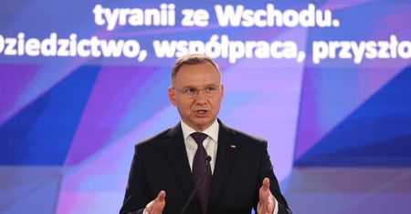 Gigantyczna afera w rządzie. Duda komentuje