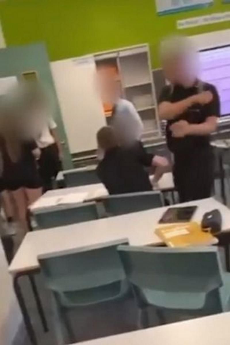 Nauczyciel nie był w stanie rozdzielić uczniów