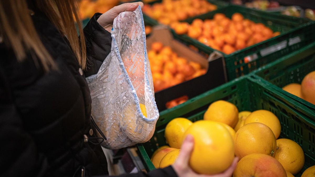 Test Zdrowia: dieta Polaków. Fast foody, mniej niż trzy posiłki dziennie i warzywa raz w tygodniu? Zdaniem ekspertki rzeczywistość jest jeszcze gorsza