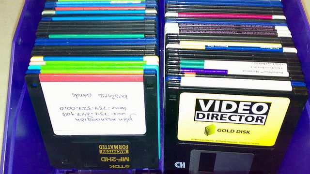 Jak zarchiwizować stos dyskietek i nie poświęcić na to kilku dni? [wideo] 1