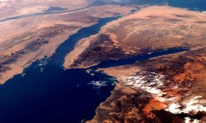 Kontynenty wciąż się oddzielają. Naukowcy myśleli, że przestały