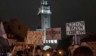 Protesty w Polsce. Bielsko-Biała. Wierni bronili wejścia do katedry