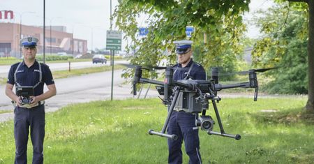 Policyjny dron ponownie w akcji. Czujne oko obserwuje kierowców i pieszych na ulicach Lublina